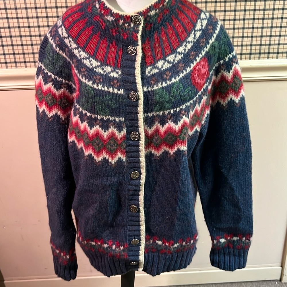 VTG Woolrich Floral Pattern Button Up Cardigan Sweater